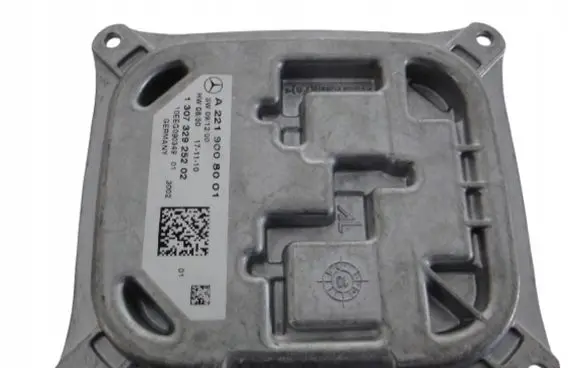 Mercedes-Benz CL C216 Headlight ballast module Xenon A2219008001