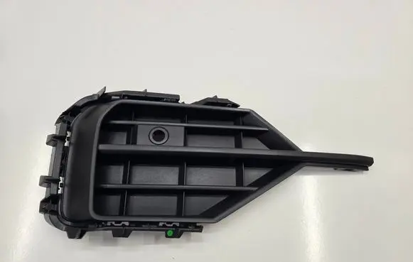 Volkswagen Touareg III Front bumper lower grill 760854661