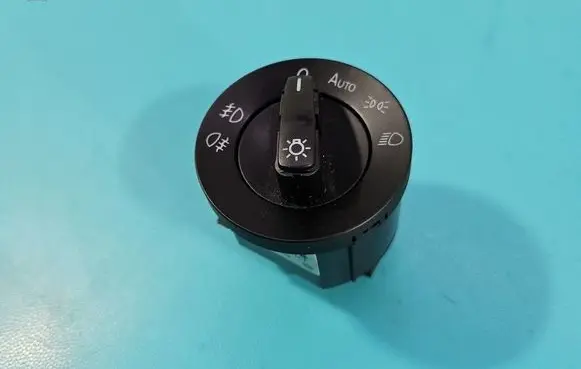 Volkswagen Touran I Light switch 3C8941431A IMPRK1578877