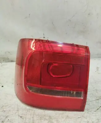 Volkswagen Touran II Rear/tail lights 1T0545095