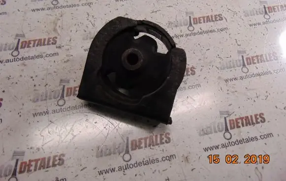 Toyota Corolla Verso AR10 Engine mount bracket