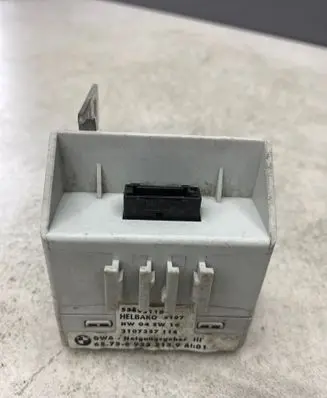 BMW 3 E46 Yaw turn rate sensor 6923215 55892110