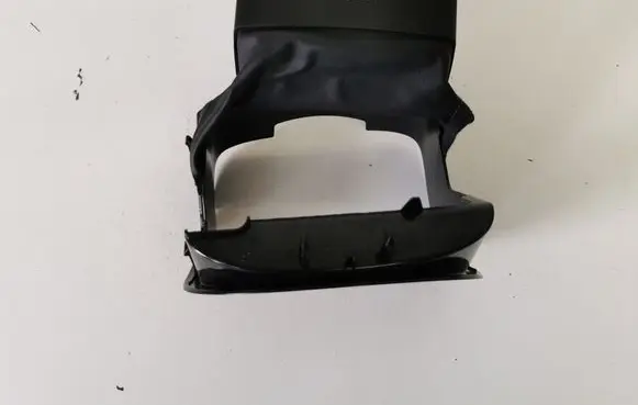 Steering wheel column trim