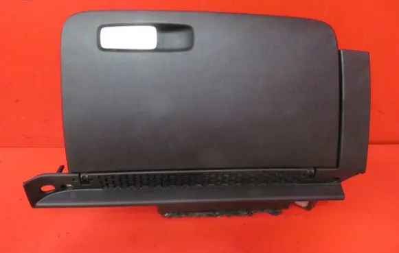 Audi A1 Glove box AUDIA1SCHOWEK