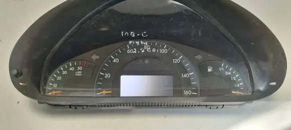 Mercedes-Benz C W203 Speedometer (instrument cluster) A2035401447 110080183