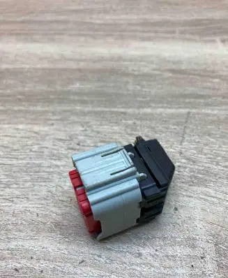Renault Megane II Plug wire 2S6T14A464 UB019