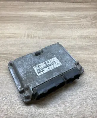 Volkswagen Bora Engine control unit/module ECU 038906018BL 0281001845