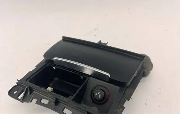 Audi A4 S4 B8 8K Car ashtray 8K0857951