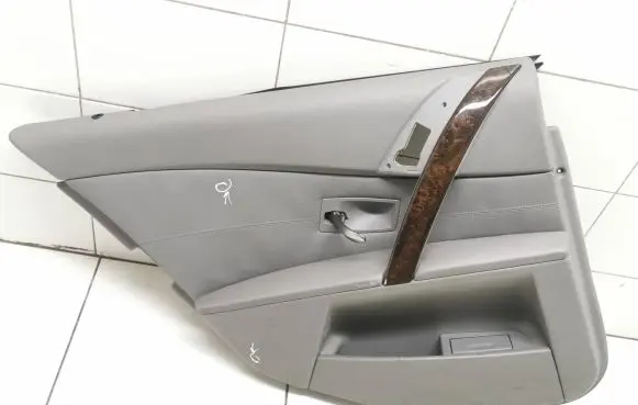 BMW 5 E60 E61 Rear door card panel trim 54667841 E344945ad