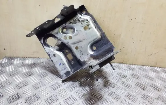 Nissan X-Trail T32 Battery tray 