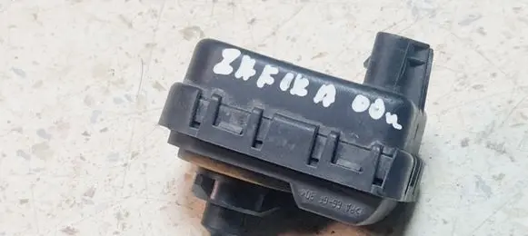 Headlight level adjustment motor