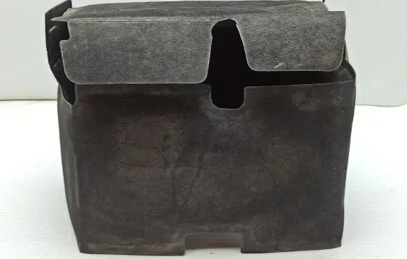 Volkswagen Transporter - Caravelle T6 Battery tray heat shield 