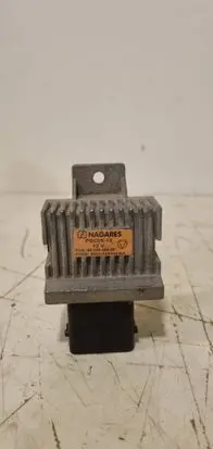 Citroen C5 Glow plug pre-heat relay 9663824880