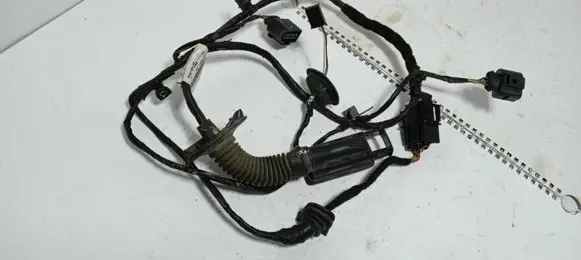 Seat Ibiza IV (6J,6P) Rear door wiring loom 6J4971161A