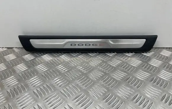 Dodge Durango III Front sill trim cover 1SZ56DX9AA