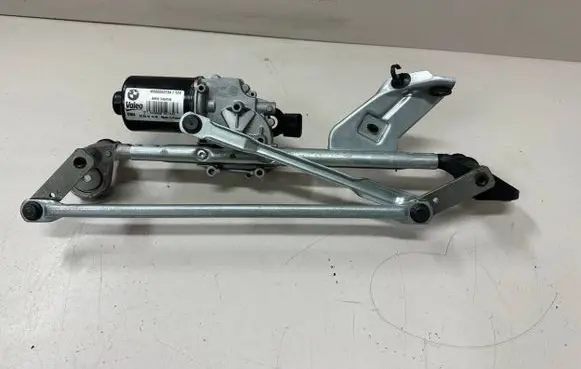 BMW 2 F45 Front wiper linkage and motor 7301043 161250806 0041