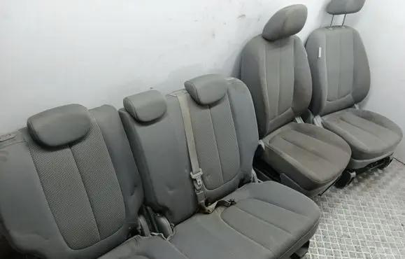 Seat set