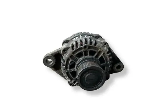 Opel Insignia A Generator/alternator 13579668