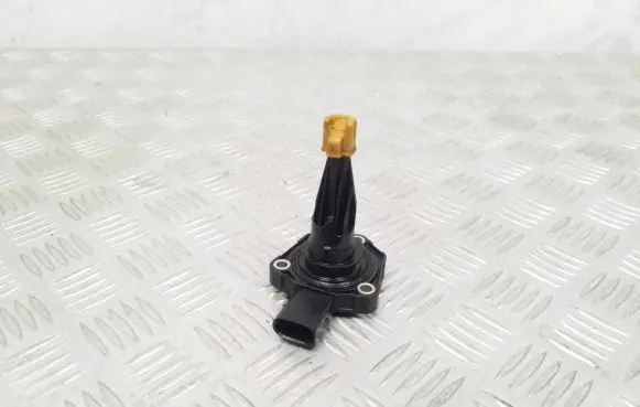 BMW 3 F30 F35 F31 Oil level sensor 8608779
