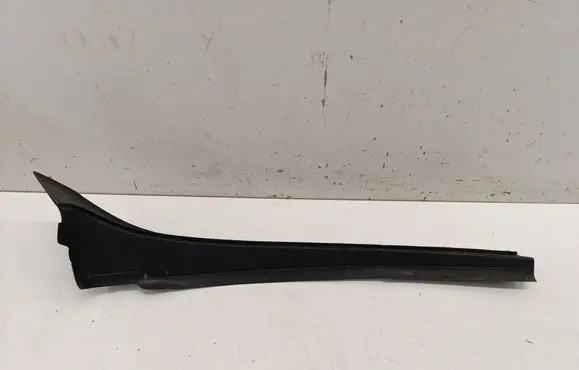 Fender end trim