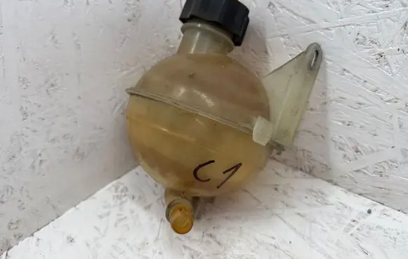 Citroen C1 Coolant expansion tank/reservoir cap 16470YV011