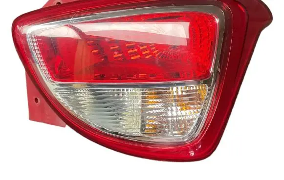 Hyundai i10 Rear/tail lights 92402B9000