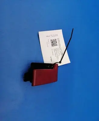 Mercedes-Benz E W211 Engine bonnet (hood) release handle