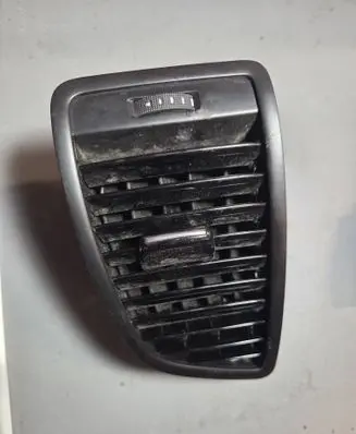 Audi R8 42 Dash center air vent grill 424820901C 424820901