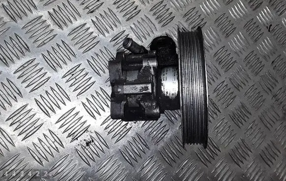 Audi A6 S6 C6 4F Power steering pump 06C145255