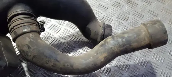 KIA Sephia Air intake hose/pipe OK2N3