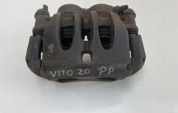 Mercedes-Benz Vito Viano W447 Front brake caliper 928918