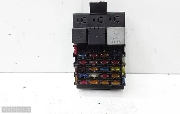 Alfa Romeo 166 Fuse module