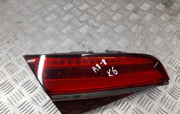 Audi A8 S8 D4 4H Tailgate rear/tail lights 4H0945093J