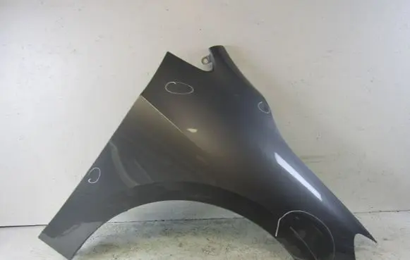 BMW 2 Active Tourer U06 Fender 8737136