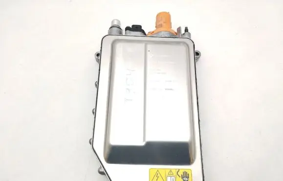 BMW i4 Hybrid/electric vehicle battery fan 5A81B30