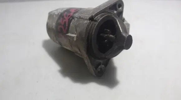 Nissan Primera Starter motor