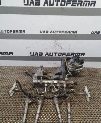 Volkswagen Tiguan Fuel injection system set 04L130277AE 04L089G 04L130755E
