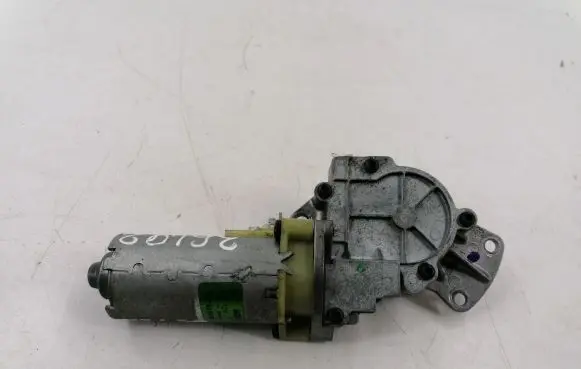 Skoda Superb B5 (3U) Seat adjustment motor 0130002528