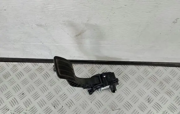 Citroen DS7 Crossback Pedal assembly 