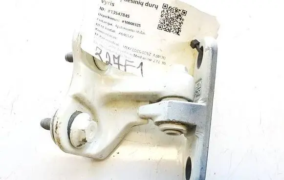 Mercedes-Benz A W176 Rear door lower hinge A046572