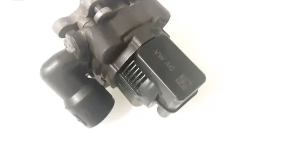Volkswagen PASSAT B7 USA EGR valve 06K131097L