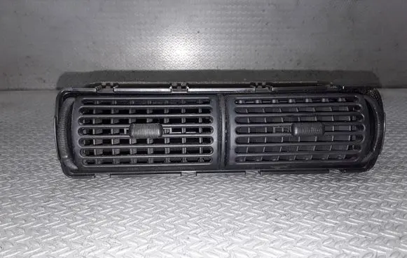 Ford Explorer Dash center air vent grill