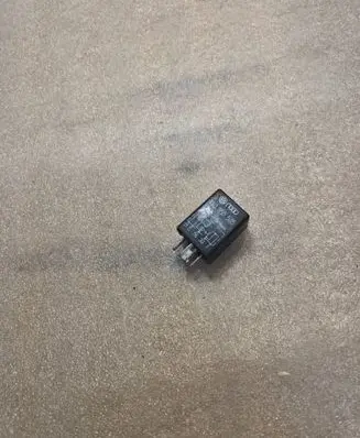 Audi A8 S8 D2 4D Other relay 4A0955535 31S5630