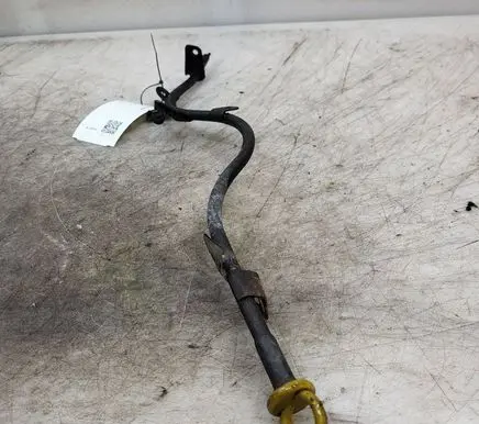 Opel Zafira B Oil level dip stick