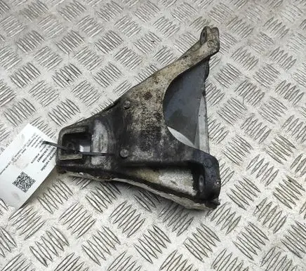 BMW X3 F25 Engine mounting bracket 6784830