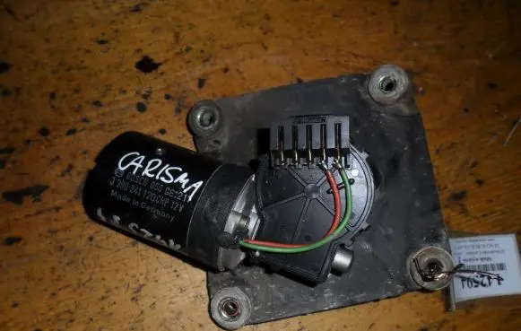Mitsubishi Carisma Front wiper linkage and motor