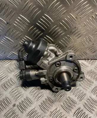 Skoda Superb B6 (3T) Mechanical fuel pump 03L130755D 0445010514