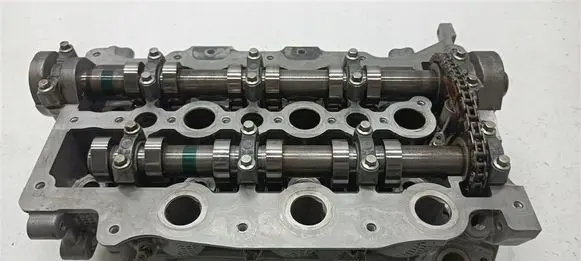 Land Rover Range Rover Sport L461 Engine head 