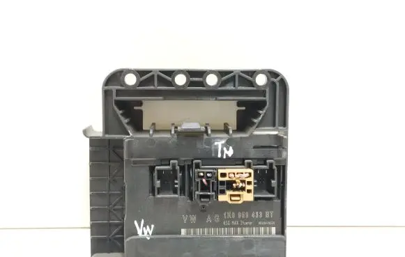 Volkswagen Golf V Comfort/convenience module 1K1907348A 1K0959433BT 1K1907348
