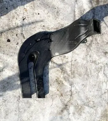 BMW 6 E63 E64 Cabin air duct channel 6147700895512 10938414